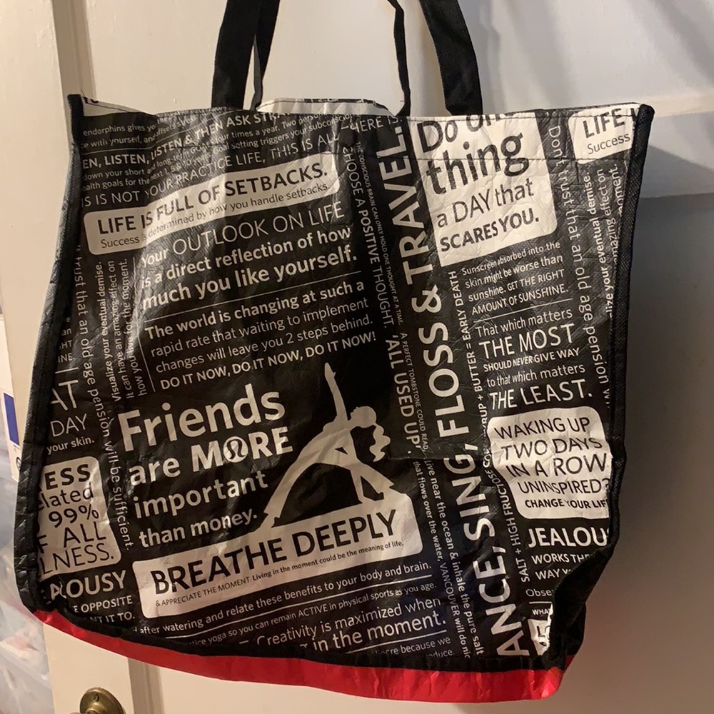 LULULEMON MANIFESTO GYM BAG LARGE Black, WHITE, RED 13” x 15” REUSABLE TOTE